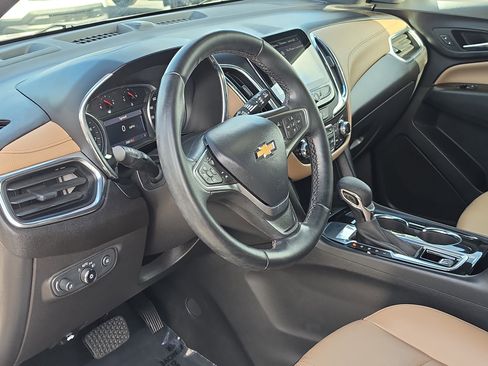Used 2023 Chevrolet Equinox Premier FWD image 15