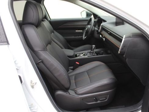 Certified 2025 MAZDA CX-50 AWD 2.5 S w/ Premium Plus Pkg image 41