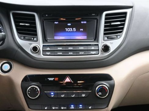 Used 2016 Hyundai Tucson Sport AWD/4WD image 21
