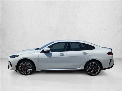 Used 2026 BMW 228i xDrive w/ M Sport Package AWD/4WD image 5
