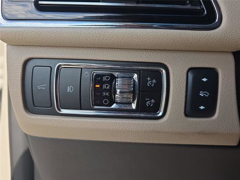 Certified 2024 Lincoln Navigator L Reserve AWD/4WD image 14