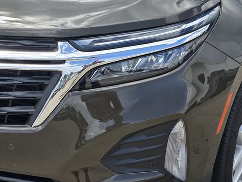 Used 2024 Chevrolet Equinox LT AWD/4WD image 9