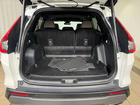 Used 2024 Honda CR-V Sport Touring image 11