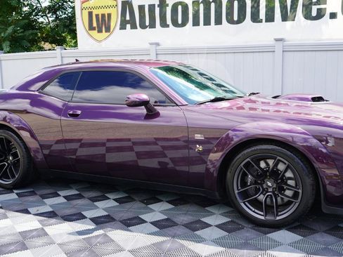 Used 2021 Dodge Challenger R/T Scat Pack RWD image 4
