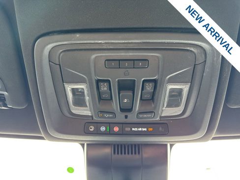 Used 2025 Chevrolet Silverado 1500 High Country w/ Technology Package image 27