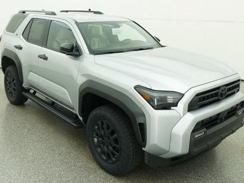 Used 2026 Toyota 4Runner SR5 RWD image 13
