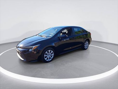Certified 2024 Toyota Corolla LE FWD image 6