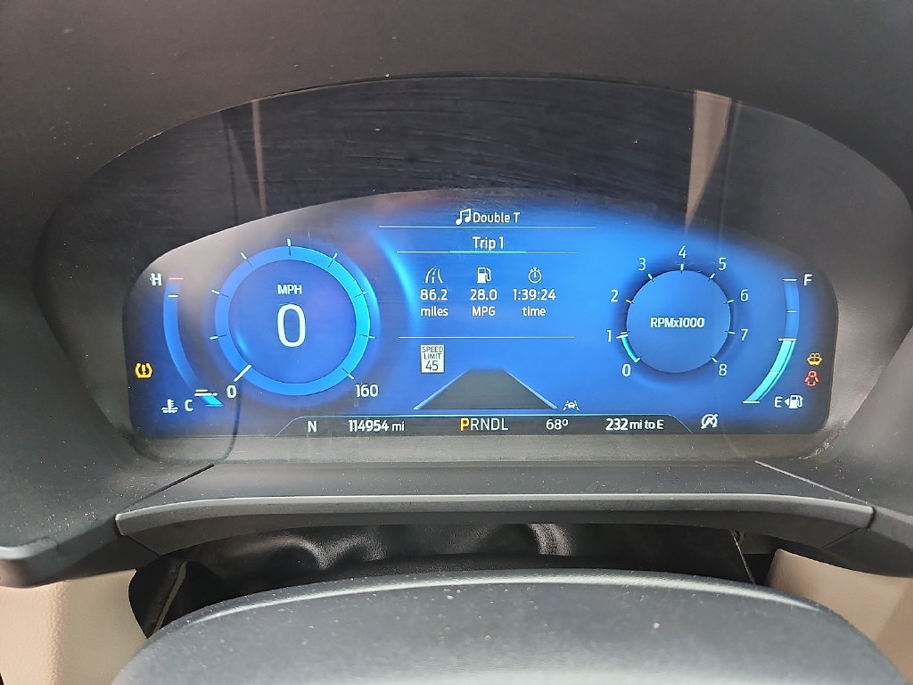 Used 2021 Ford Escape Titanium w/ Class II Trailer Tow Package AWD/4WD image 22