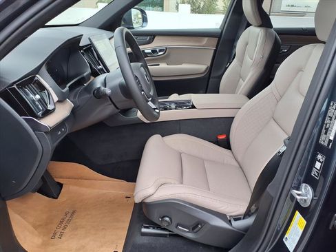 New 2026 Volvo XC90 T8 Ultra image 13