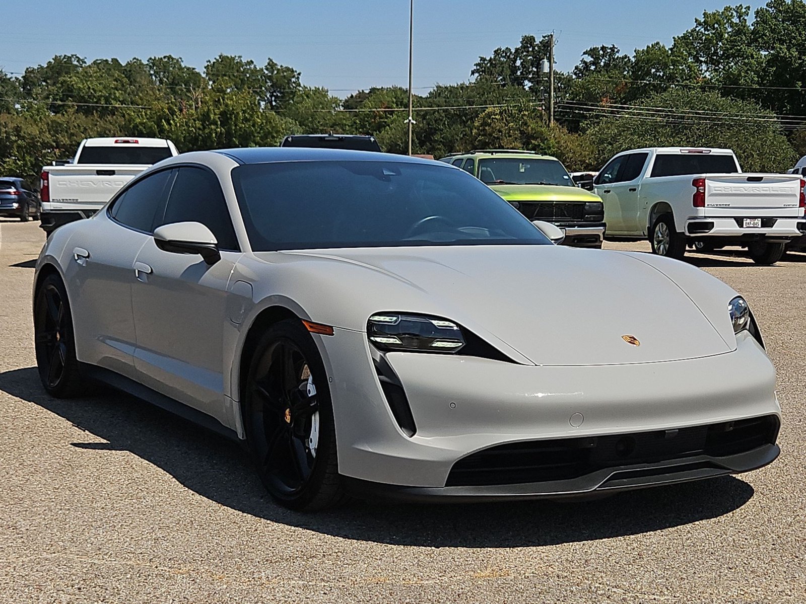 Used 2022 Porsche Taycan 4S AWD/4WD image 3