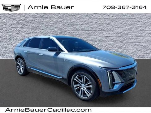 Used 2023 Cadillac Lyriq 2WD image 1