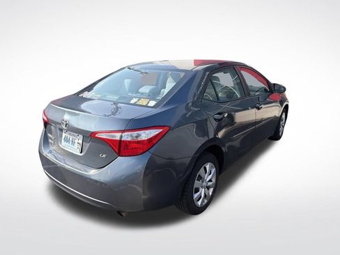 Used 2016 Toyota Corolla LE FWD image 4