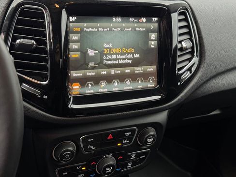 Used 2018 Jeep Compass Limited w/ Navigation Group image 15