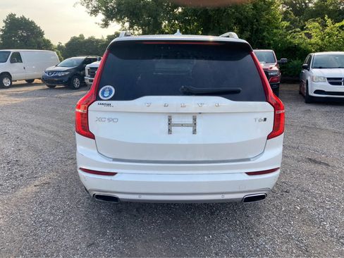 Used 2018 Volvo XC90 T6 Momentum w/ Convenience Package AWD/4WD image 6
