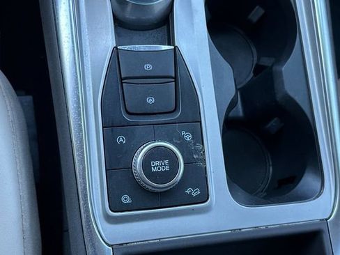 Used 2022 Ford Explorer Platinum w/ Equipment Group 601A image 36