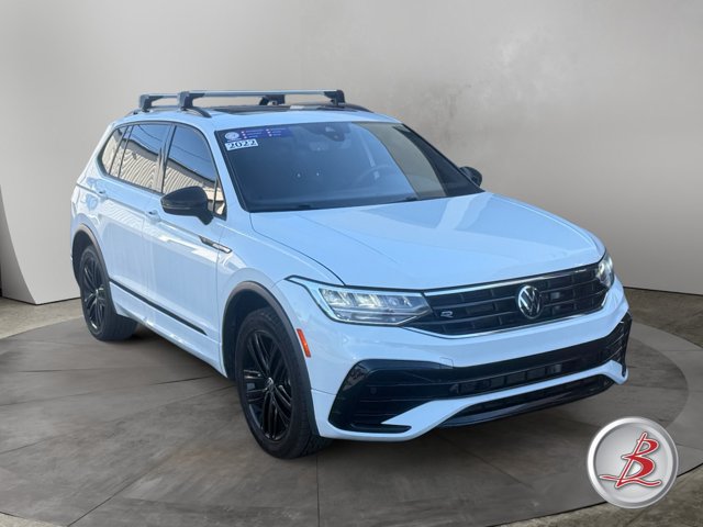 Used 2022 Volkswagen Tiguan SE R-Line AWD/4WD image 1
