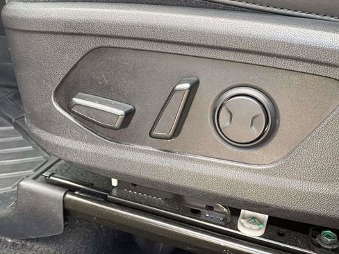 Used 2022 Kia Sorento S FWD image 17