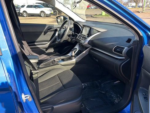 Used 2018 Mitsubishi Eclipse Cross ES FWD image 14