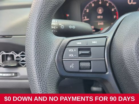 Used 2025 Honda Accord LX image 19