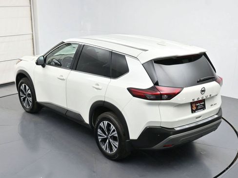 Used 2021 Nissan Rogue SV AWD/4WD image 30