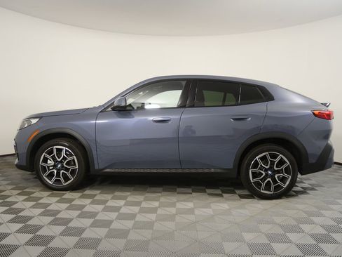 Used 2025 BMW X2 xDrive28i image 6