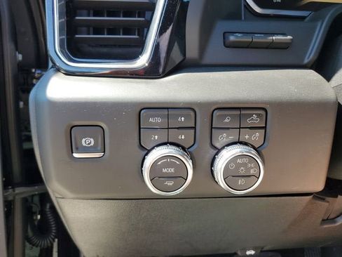 New 2026 GMC Sierra 3500 Denali Ultimate AWD/4WD image 31