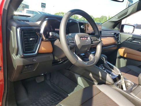 Certified 2024 GMC Canyon AT4 w/ AT4 Premium Package image 10