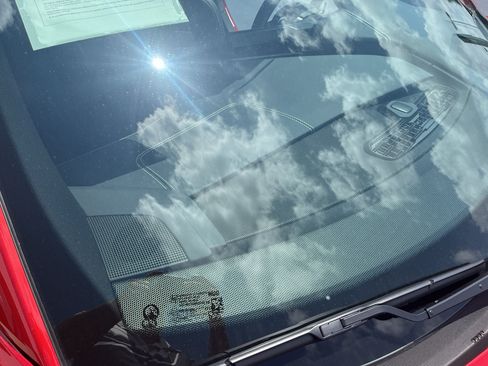 Used 2024 Chevrolet Corvette Stingray Preferred Cpe w/ Battery Protection Package RWD image 43