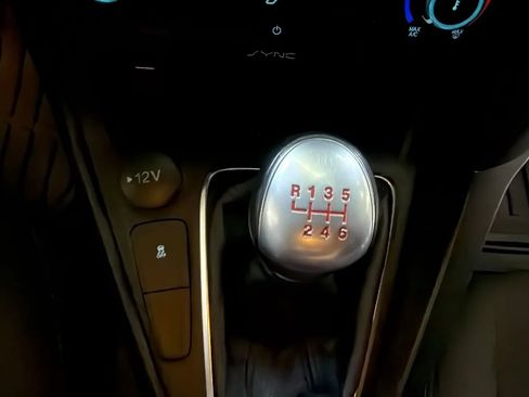 Used 2018 Ford Focus ST image 18