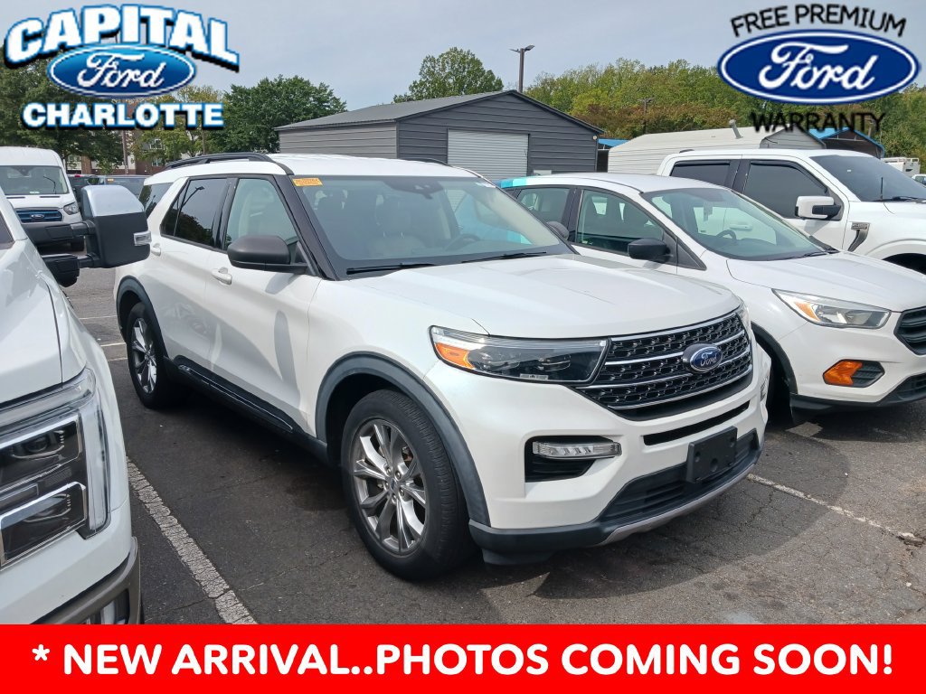 Used 2020 Ford Explorer XLT w/ Equipment Group 202A RWD image 2
