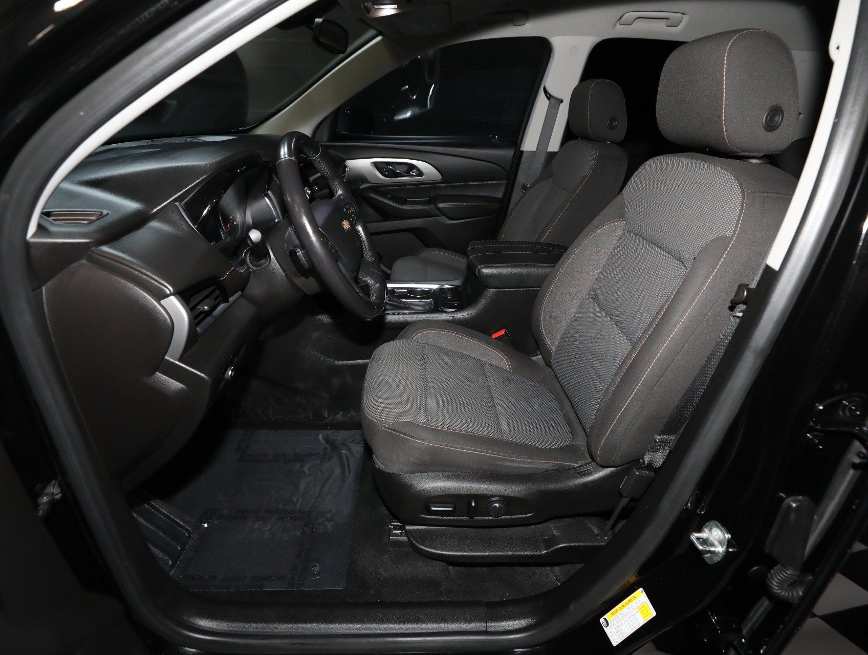 Used 2018 Chevrolet Traverse LT AWD/4WD image 46
