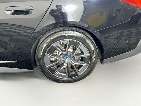 Used 2023 BMW i4 eDrive35 w/ Premium Package RWD image 11
