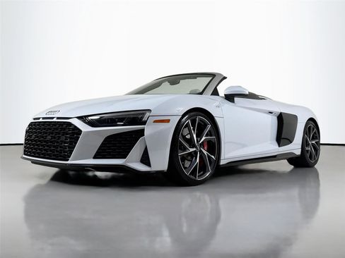 Used 2021 Audi R8 V10 w/ Premium Package image 39