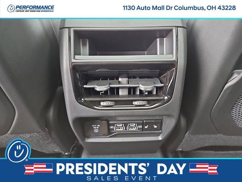 New 2025 Jeep Grand Cherokee Overland w/ Adv Protech Group III image 15