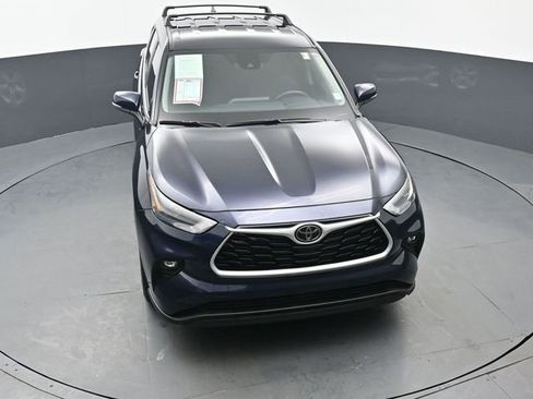 Used 2024 Toyota Highlander LE image 50