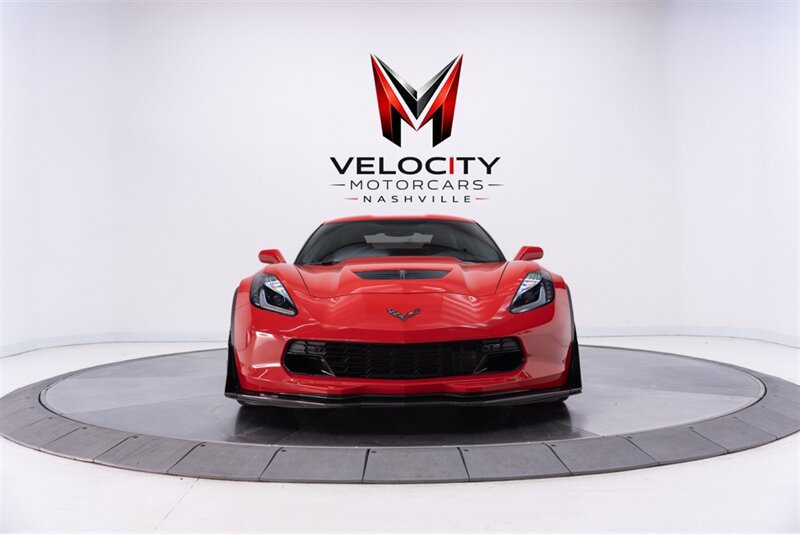 Used 2018 Chevrolet Corvette Z06 RWD image 3