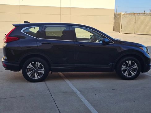 Used 2018 Honda CR-V LX image 4