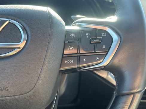 Used 2023 Lexus RX 350 Premium image 21