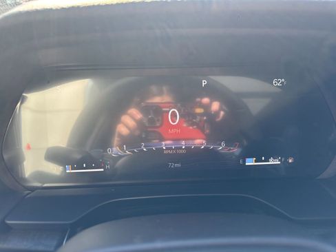 New 2025 Jeep Grand Cherokee Limited w/ Black Appearance Package image 13