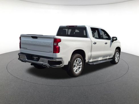 Used 2023 Chevrolet Silverado 1500 LTZ AWD/4WD image 5