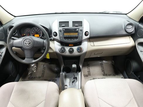 Used 2007 Toyota RAV4 2WD image 25