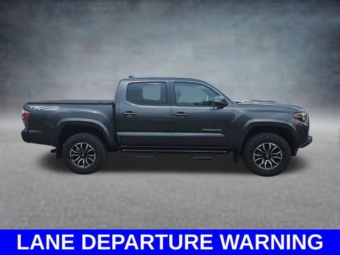 Used 2023 Toyota Tacoma TRD Sport AWD/4WD image 4