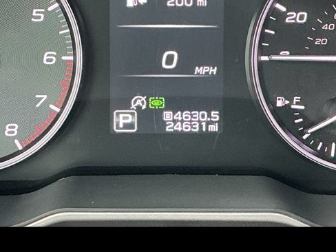 Certified 2024 Subaru Outback Limited AWD/4WD image 17