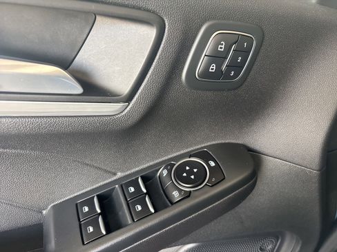 Used 2023 Ford Escape Platinum AWD/4WD image 14