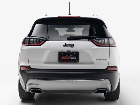 Used 2019 Jeep Cherokee Limited image 8