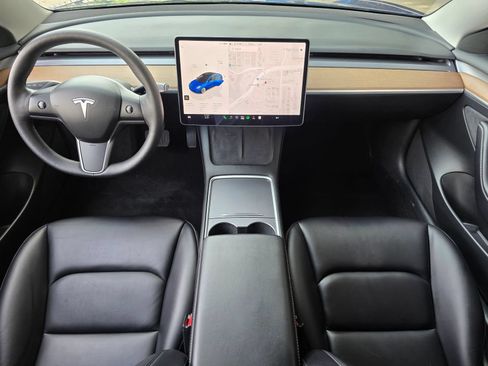 Used 2023 Tesla Model 3 Standard Range RWD image 13