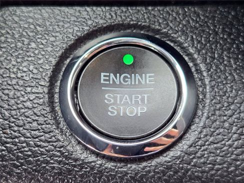 Used 2019 Ford F150 Platinum w/ Equipment Group 701A Luxury AWD/4WD image 20