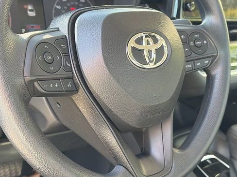 Used 2025 Toyota Corolla LE image 13