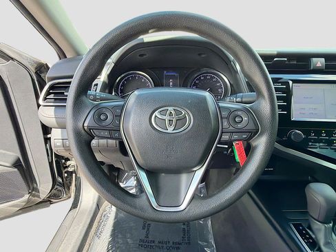 Used 2019 Toyota Camry LE FWD image 35