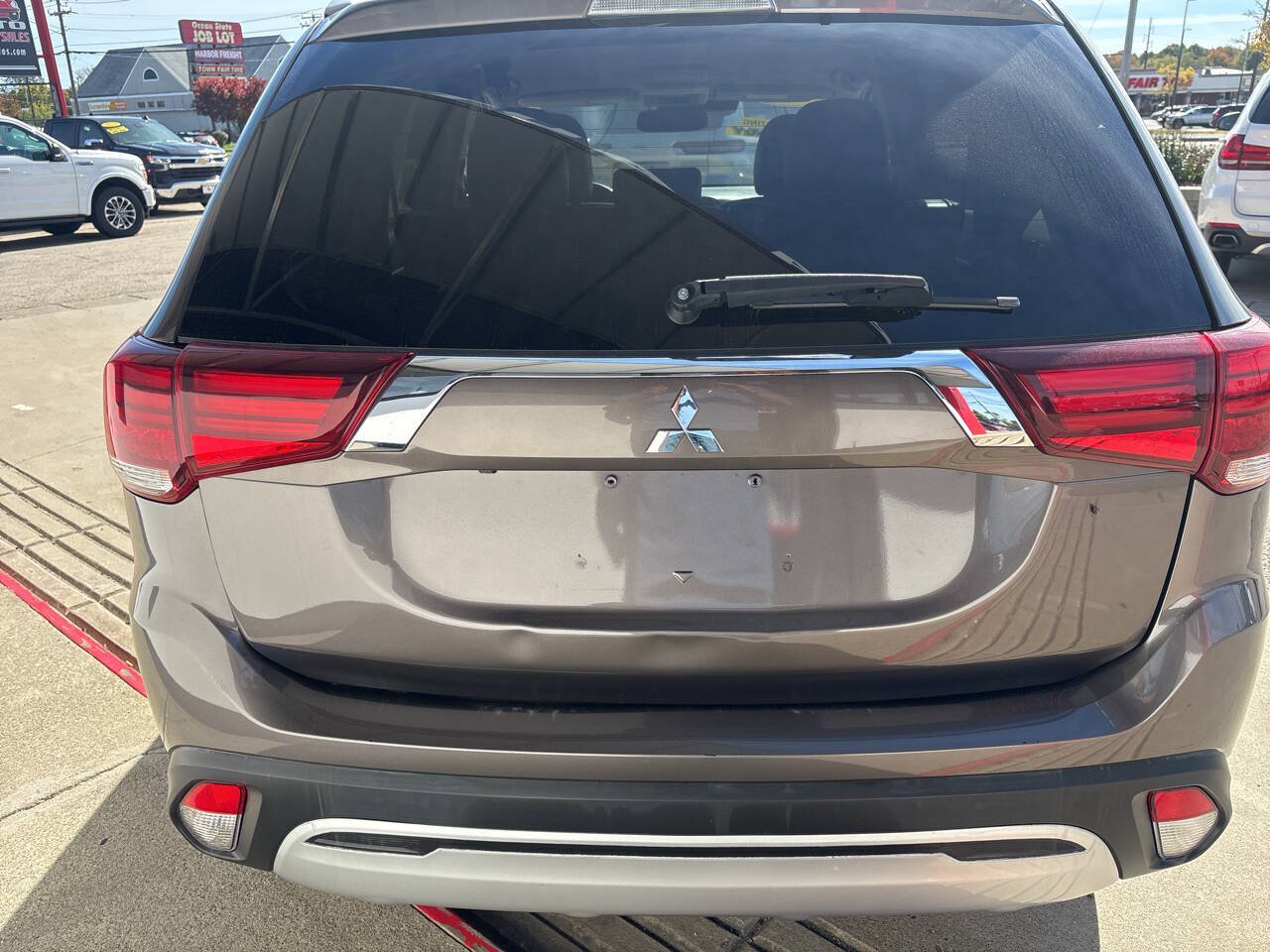 Used 2020 Mitsubishi Outlander SEL AWD/4WD image 7